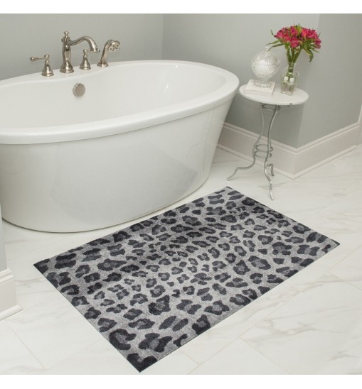 2' x 4' Black and Gray Cheetah Washable Floor Mat